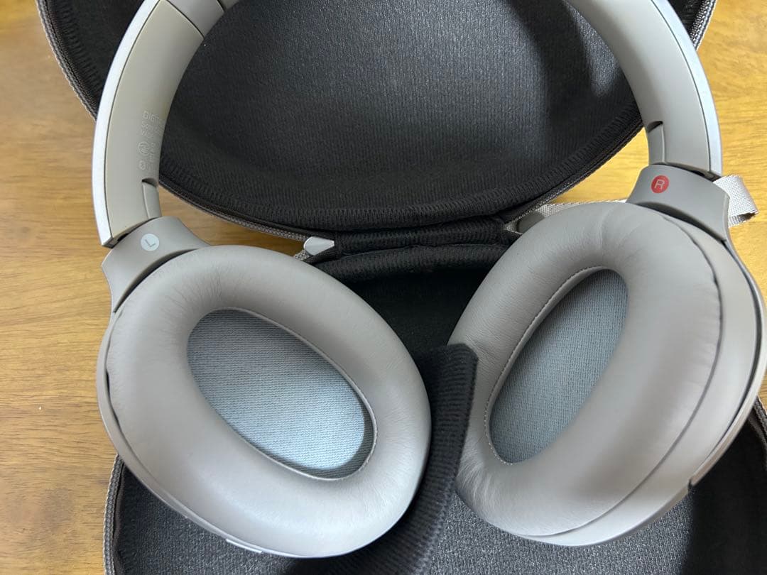 SONY WH-1000XM2 ワイヤレスヘッドホン ノイズキャンセリング