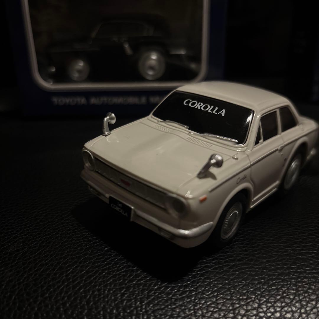 トヨタ自動車博物館プルバックカー 4台セット　クラウン　カローラ　トレノ　レビン