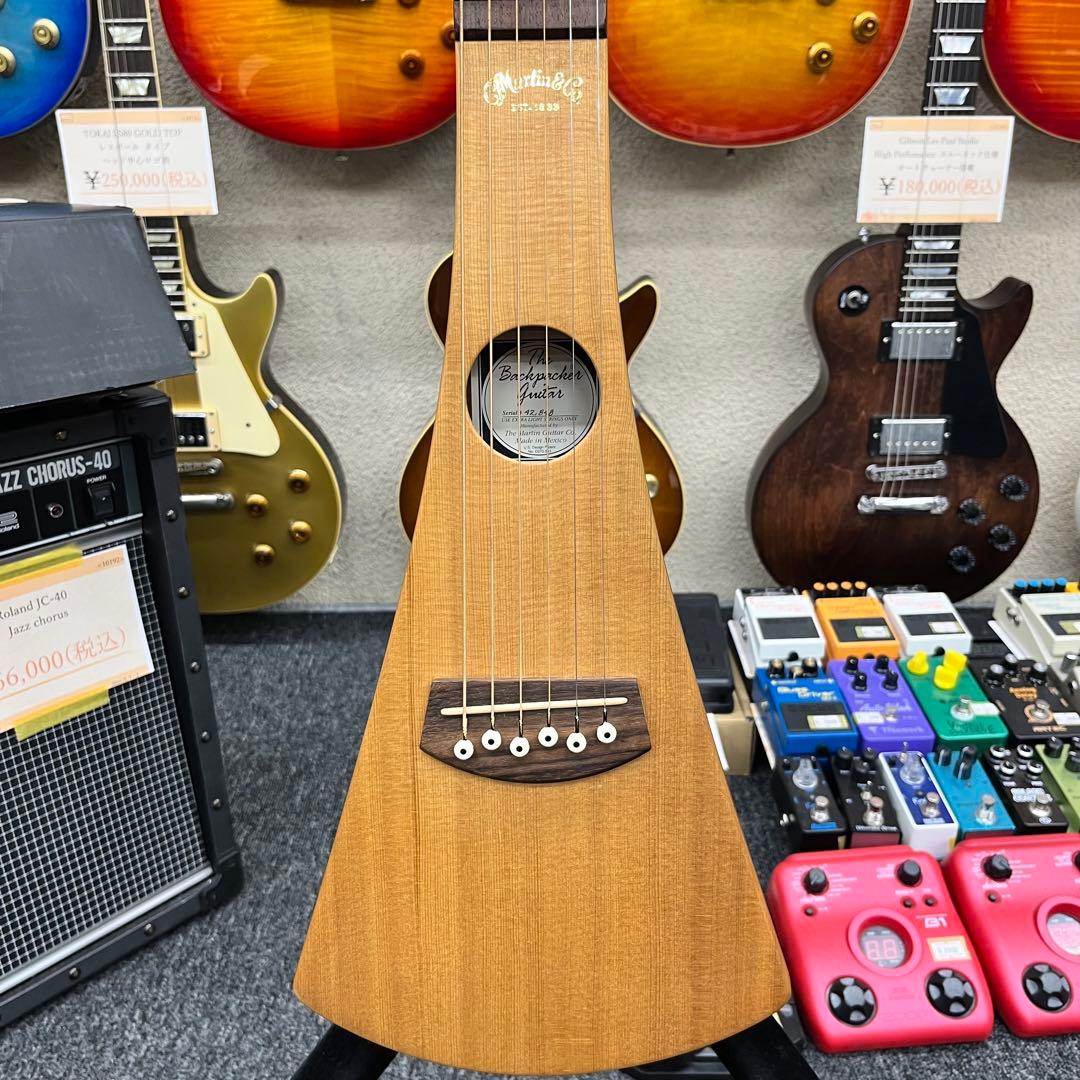 【11329】MARTIN The Backpacker