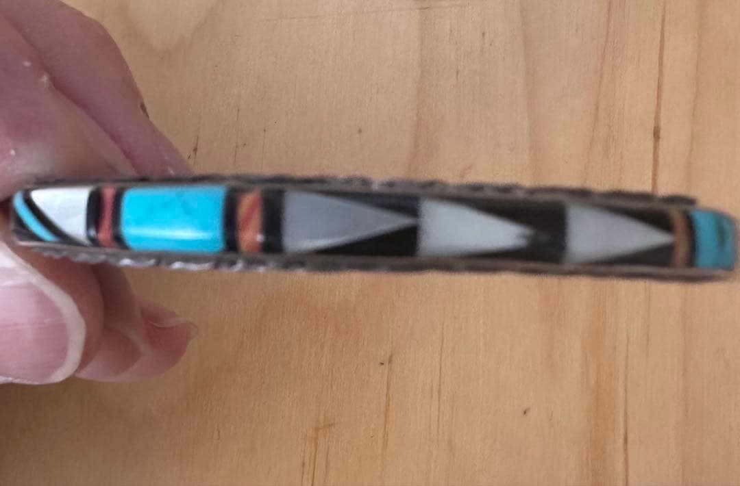 インディアンジュエリー ズニ族 インレイ 珊瑚 ターコイズ バングル