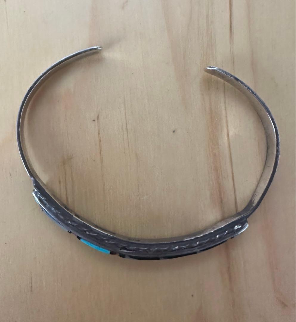 インディアンジュエリー ズニ族 インレイ 珊瑚 ターコイズ バングル