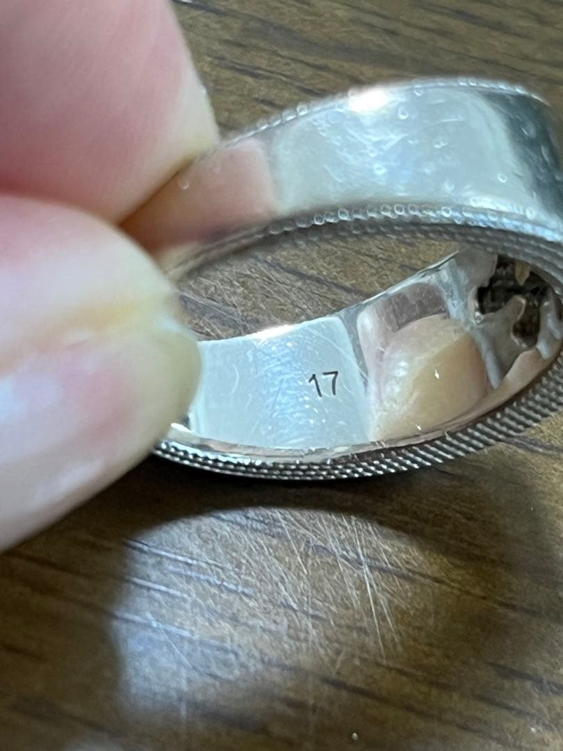 GUCCI インターロッキングリング 17号