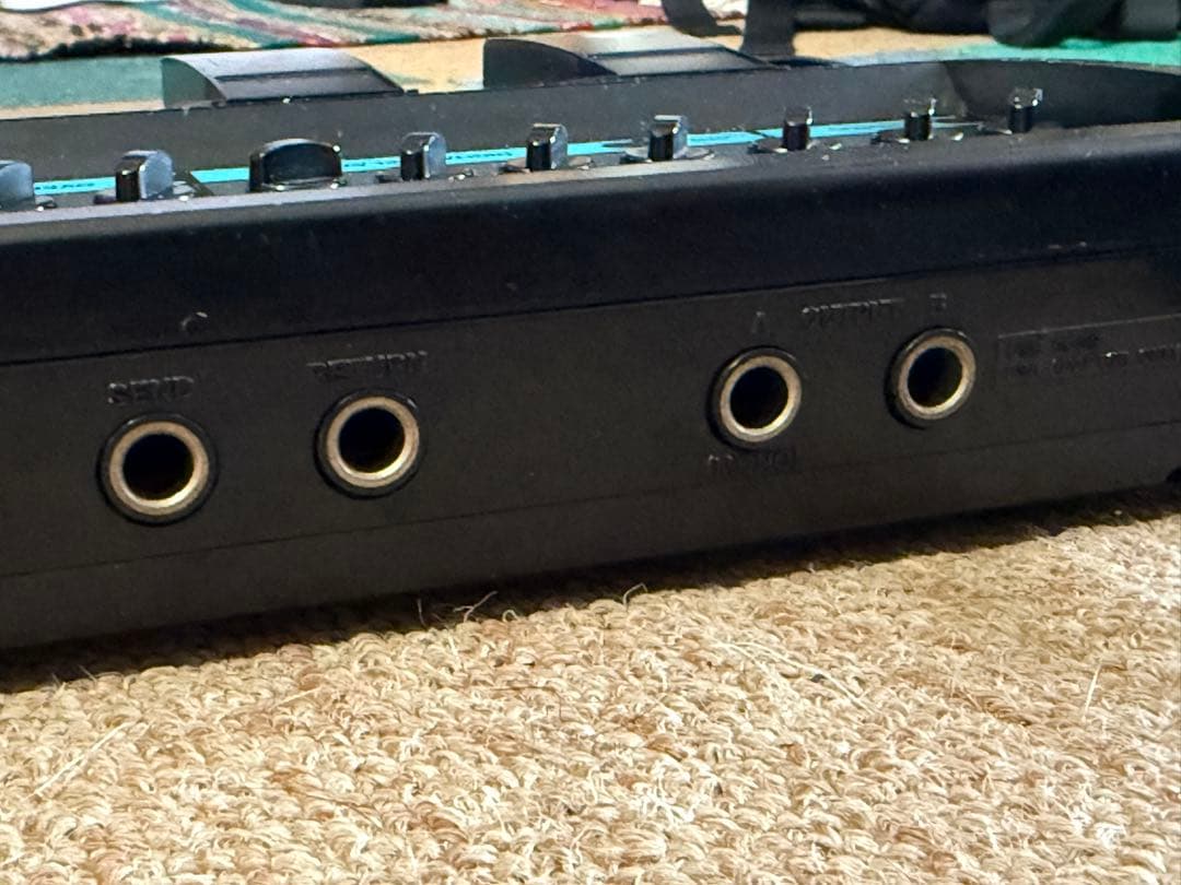 BOSS BE-5(マルチエフェクター) + エフェクターケース