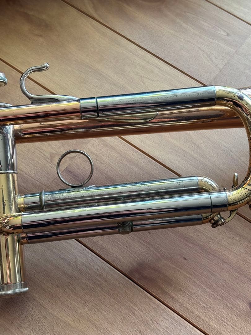 S*s様 Yamaha ytr-634 トランペットケース付き 赤ベル
