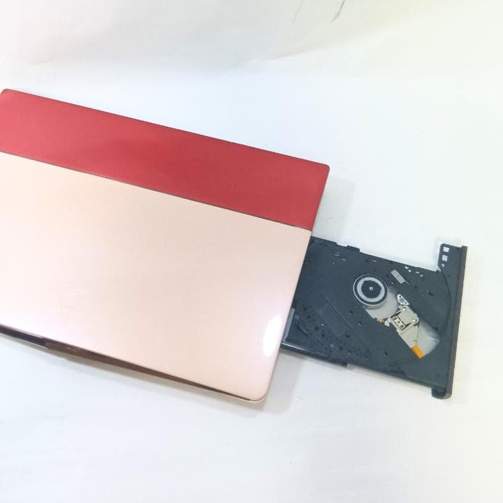 【かわいい】ノートパソコン windows11 office 富士通 美品 i5