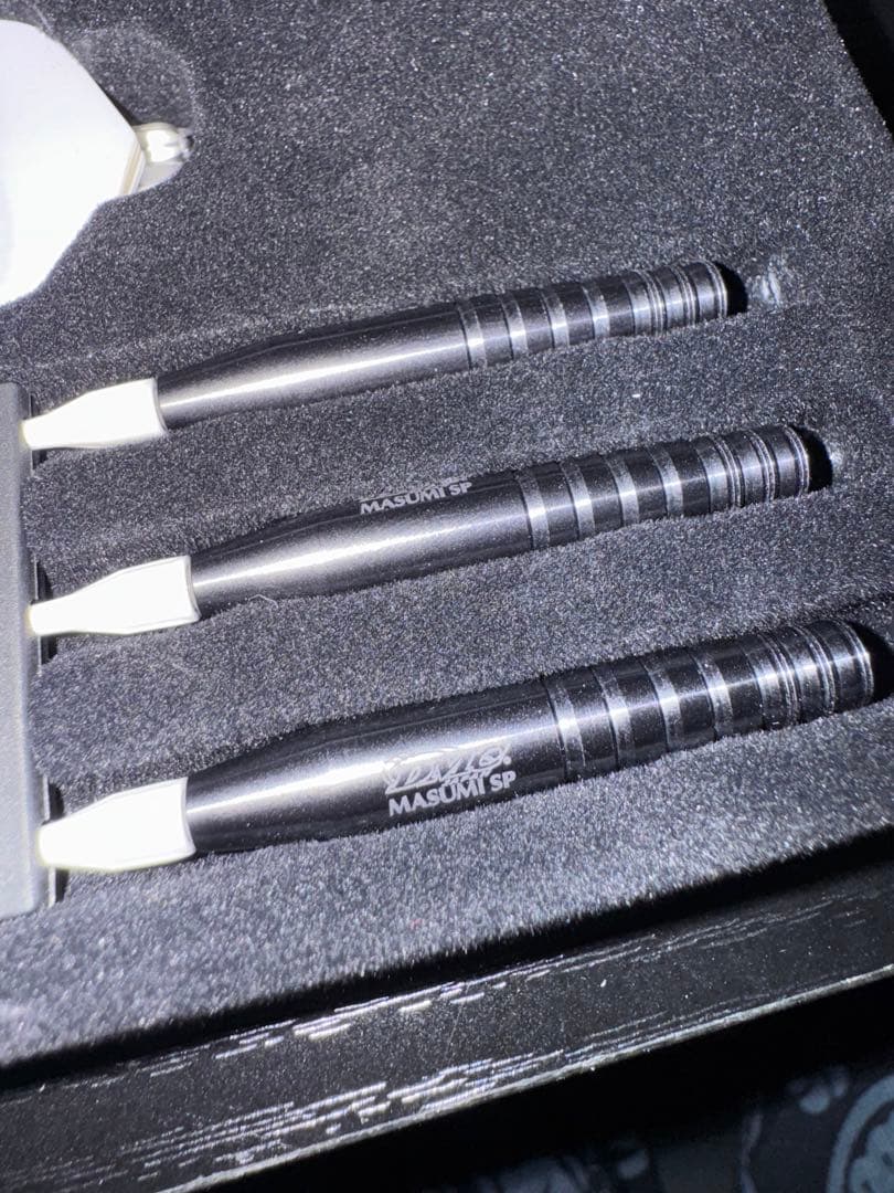 masumiSP2 acute エスダーツ限定カラー　知野真澄プロモデル