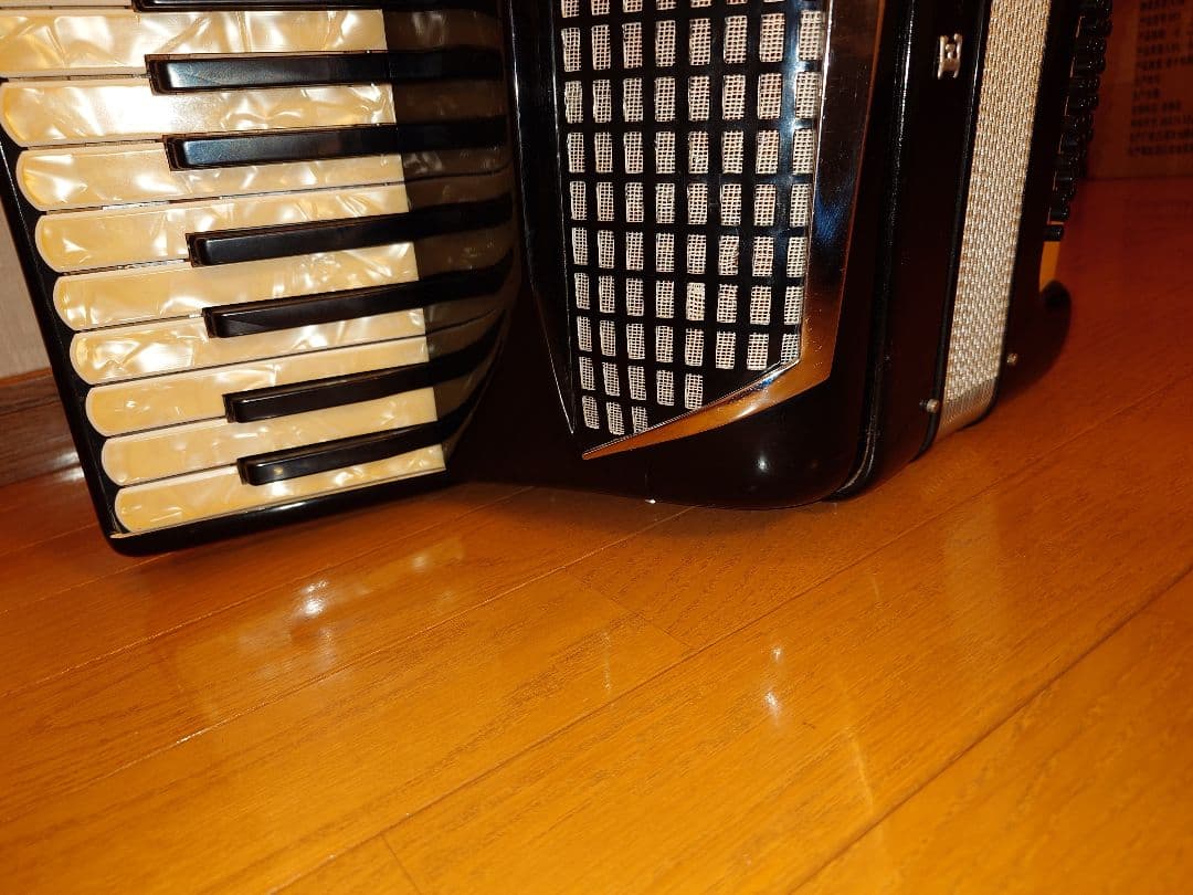 イタリア製　アコーディオン　EXCELSIOR エキセルシャー　MOD.400