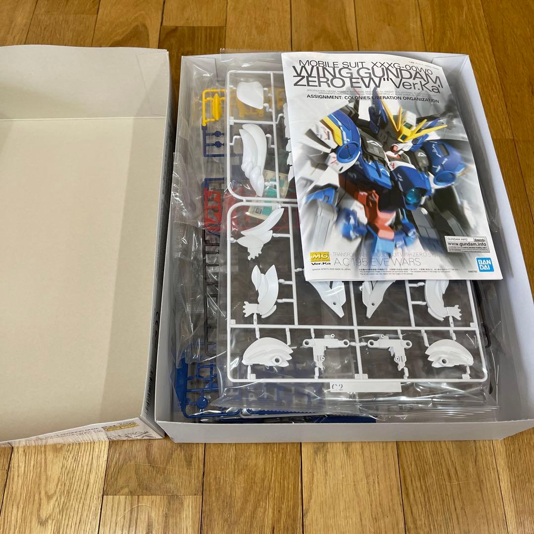 ロボット MG WING GUNDAM ZERO EW Ver.Ka