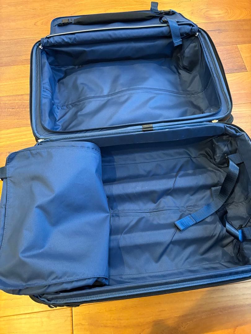 TUMI トゥミ　機内持ち込み可　エグゼクティブ　スーツケース　255060D2