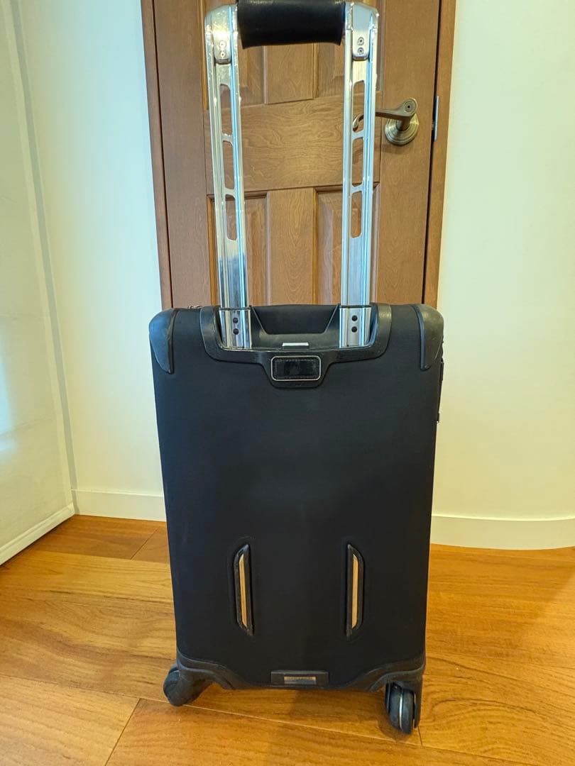 TUMI トゥミ　機内持ち込み可　エグゼクティブ　スーツケース　255060D2