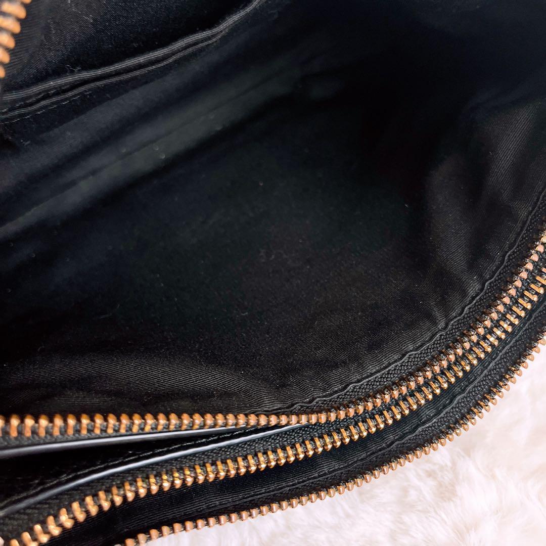 極美品☆COACHコーチ ショルダーカメラバッグ シボ革レザー ブラック大きめ.