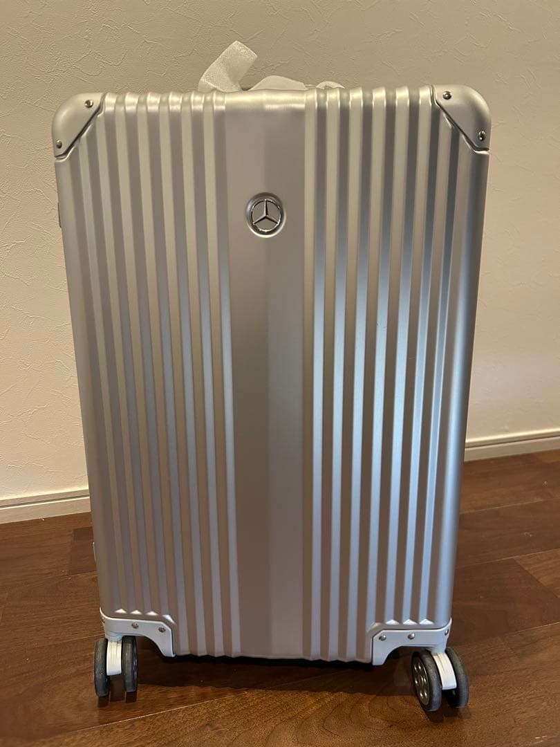 ⭐︎非売品⭐︎メルセデスベンツ キャリーケース シルバー 65L