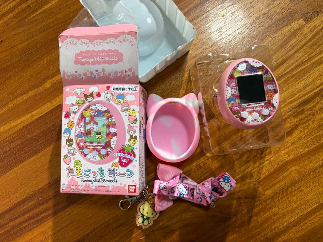 たまごっちみーつサンリオ