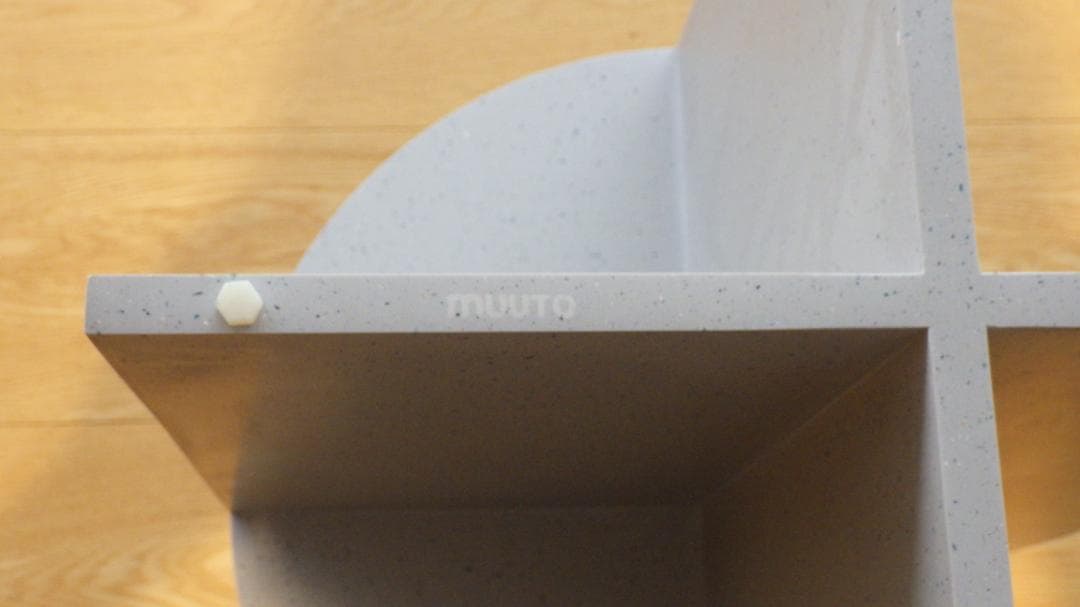 MUUTO ムート HALVES サイドテーブル　コーヒーテーブル