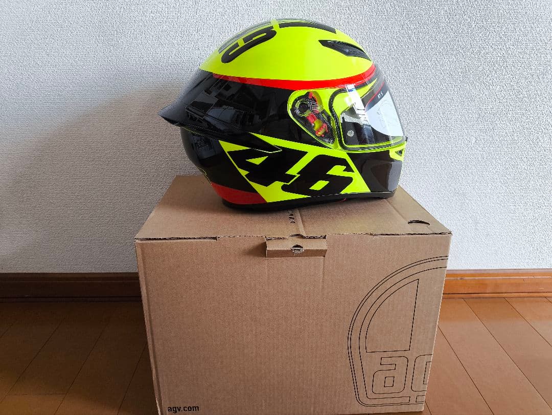 【芝犬】AGV K-1 S GRAZIE VALE ヘルメット Lサイズ