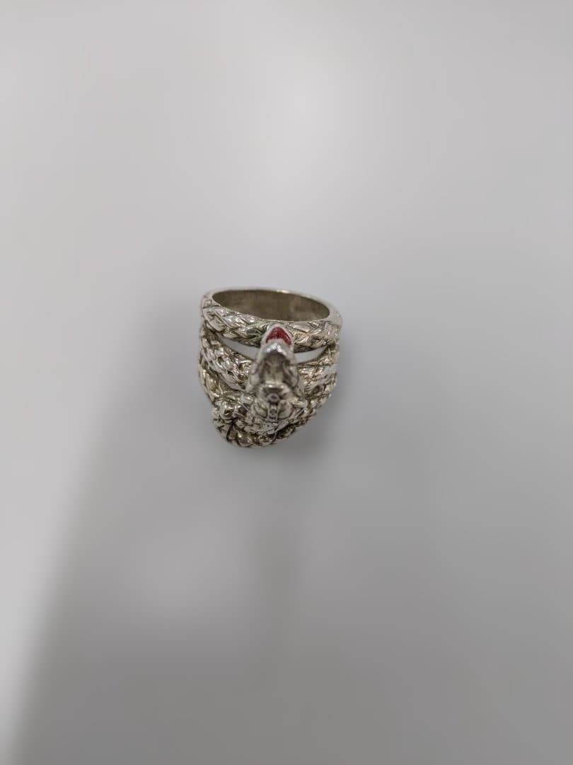 ヴィヴィアン・ウエストウッド スネーク リング