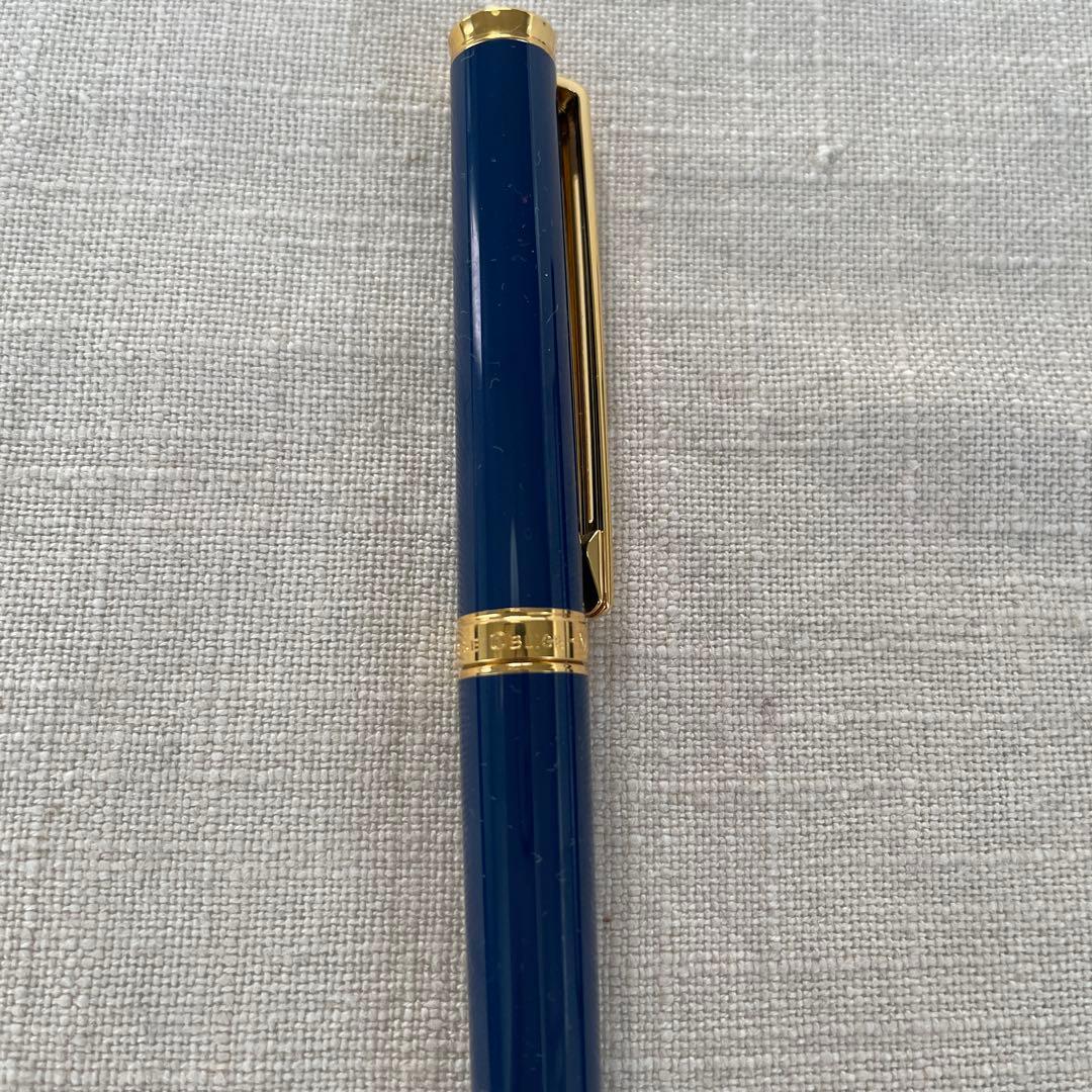 モンブラン　未使用　稀少色 ブルー オブリュージュ　ボールペン　No15240