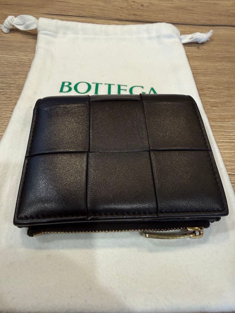 ボッテガヴェネタ　カセット スモール 二つ折りウォレット