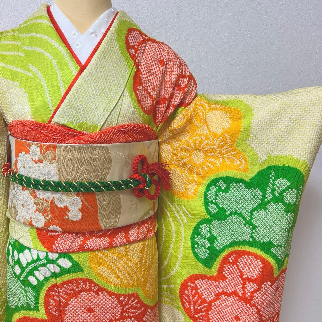 358 振袖フルセット 正絹 総絞り 黄緑 グリーン 黄色 朱赤 カラフル 古典