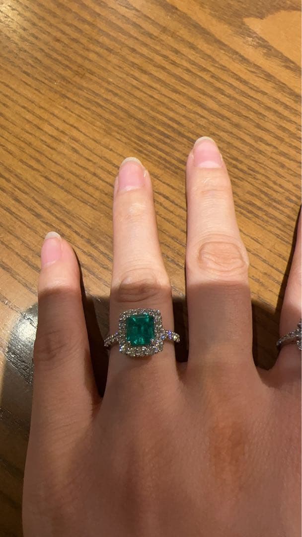 エメラルド ダイヤモンド リング