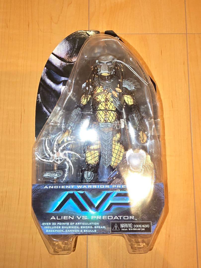 ★週末特価　エンシェント・ウォリアー・プレデター　AVP