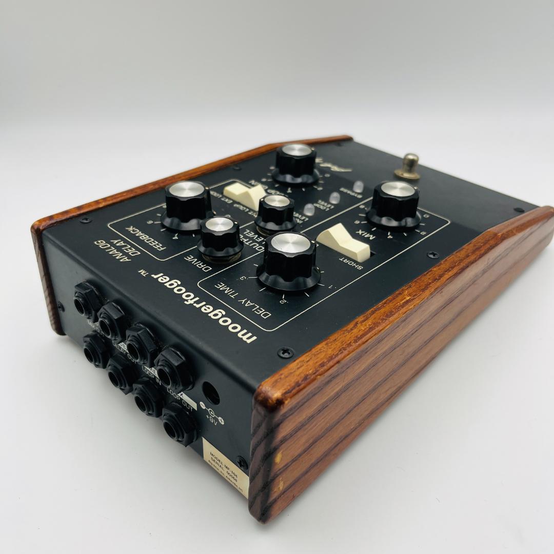 Moog Moogerfooger MF-104 初期モデル 1000台限定