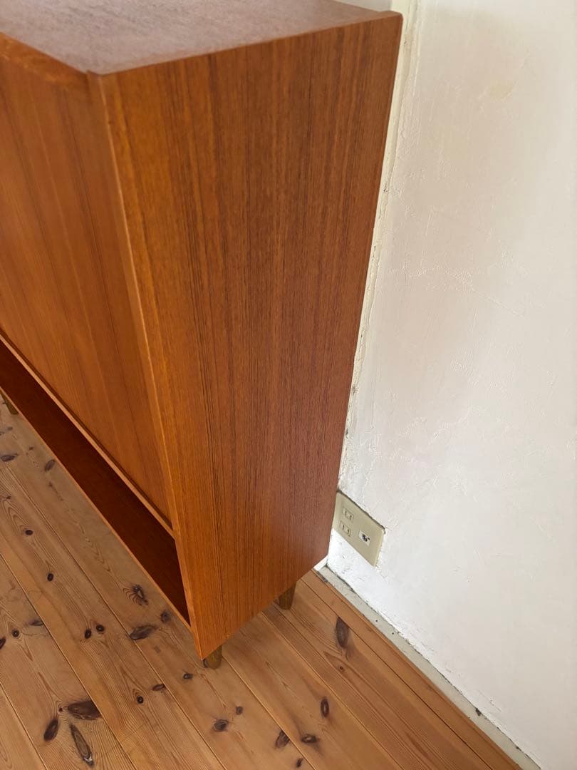 pmwolves　北欧ヴィンテージ　デンマーク　キャビネット