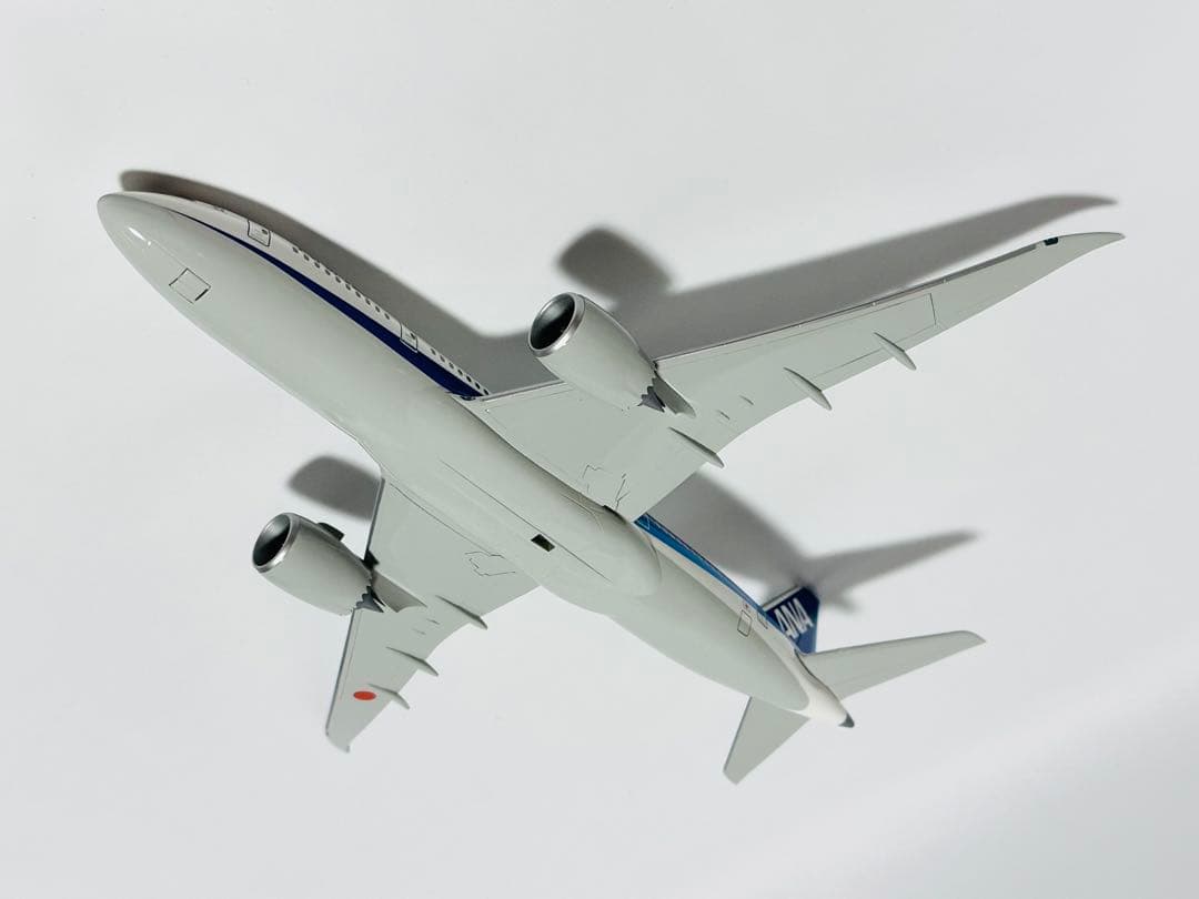 全日空商事 1/200 ANA B787-8 NH20018