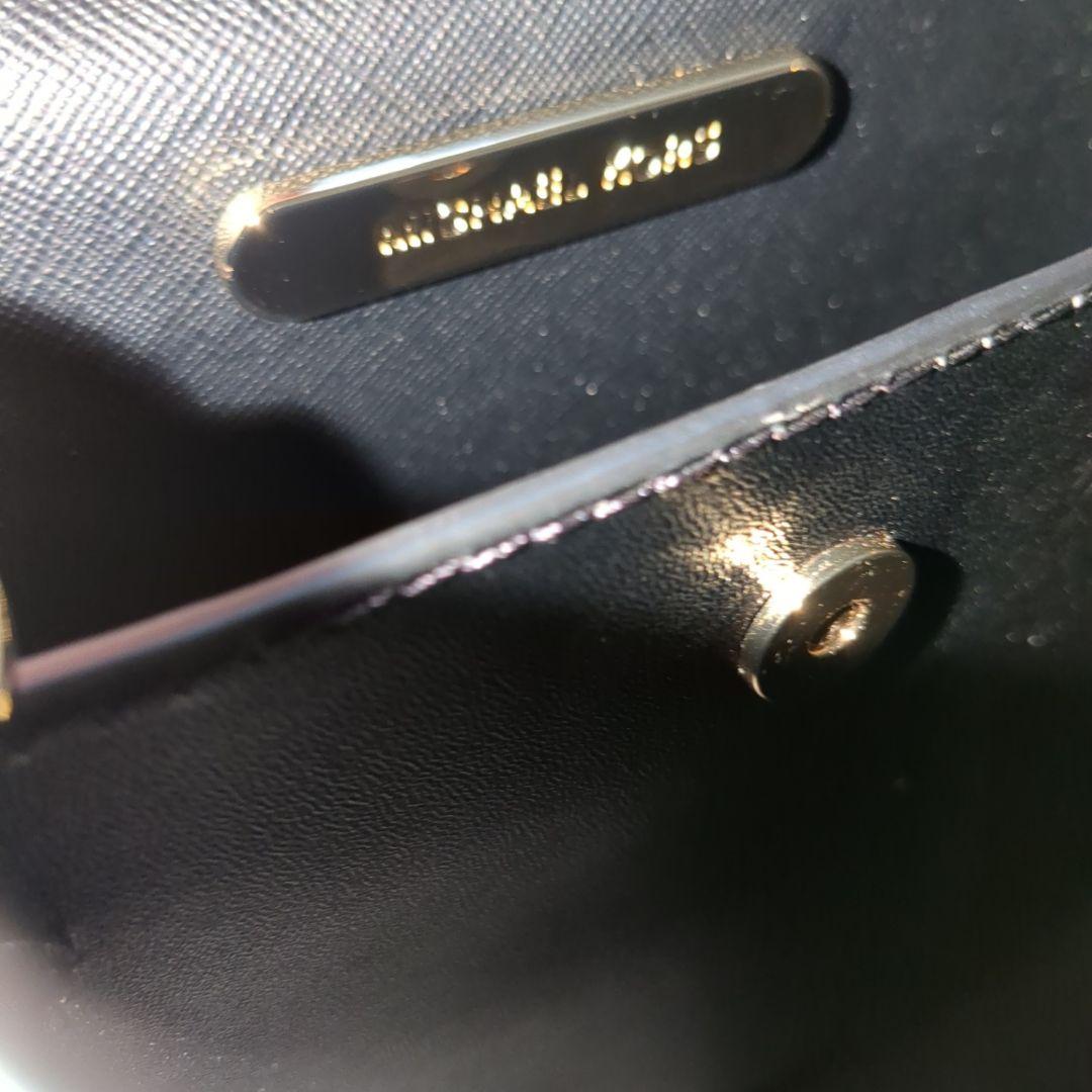 グミ極美品☆Michael Kors ブラック PRATT レザー ショル