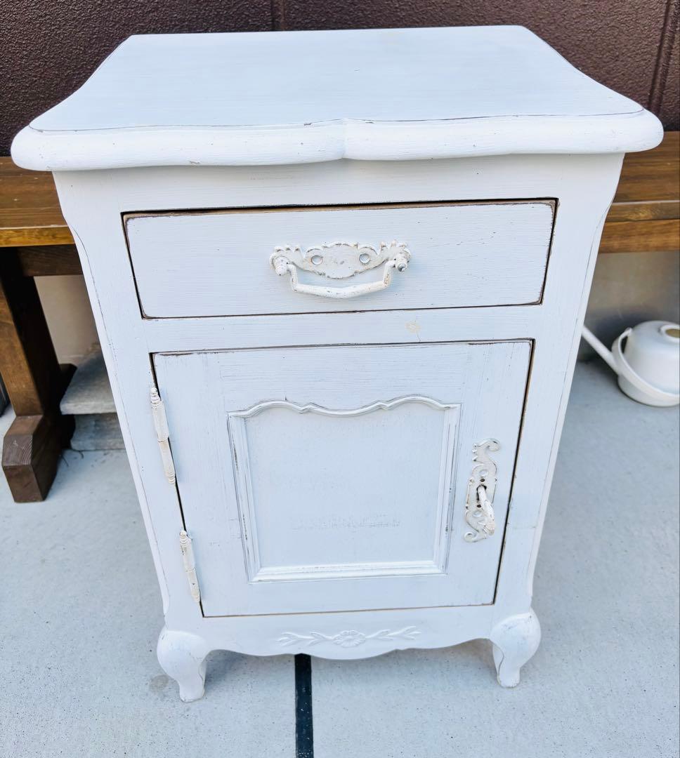 カントリーコーナー ナイトテーブル 木製 フランス