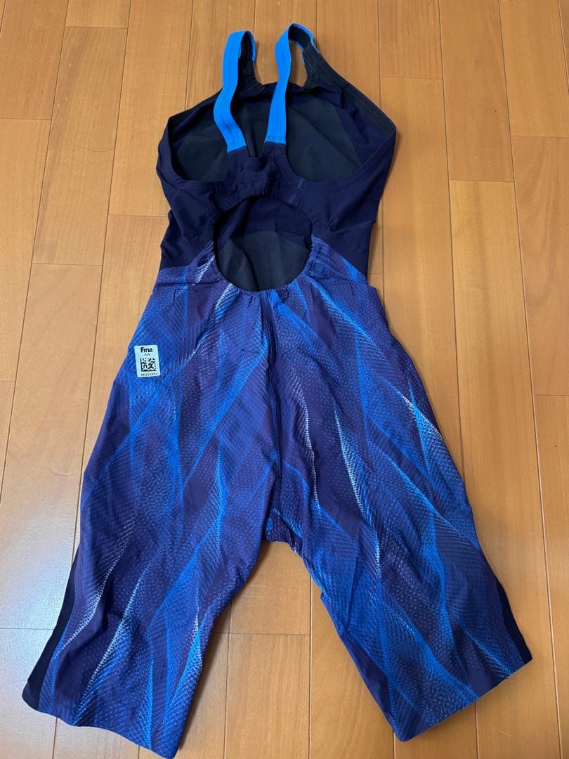 ミズノ　GX SONIC V MR レディースM 新品未使用　競泳水着