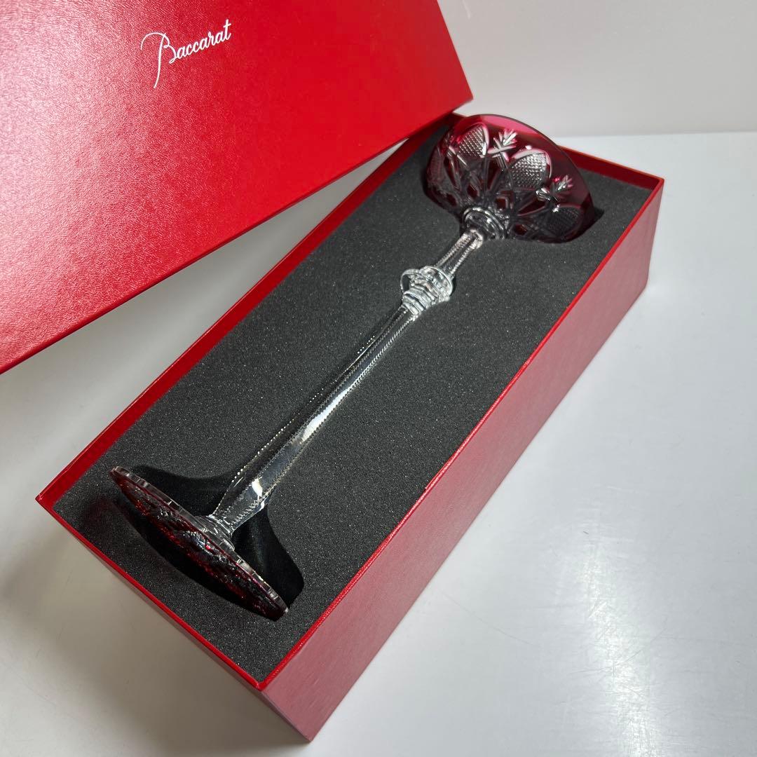 バカラ最高級シリーズ　ツァーシャンパンクープ　（赤）共箱　高さ27.2㎝