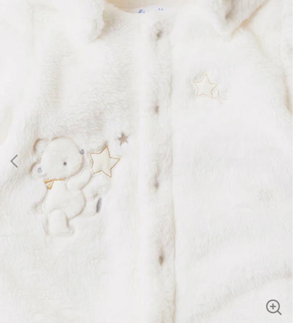 【familiar】 おくるみ兼ジャンプスーツ サイズ60cm