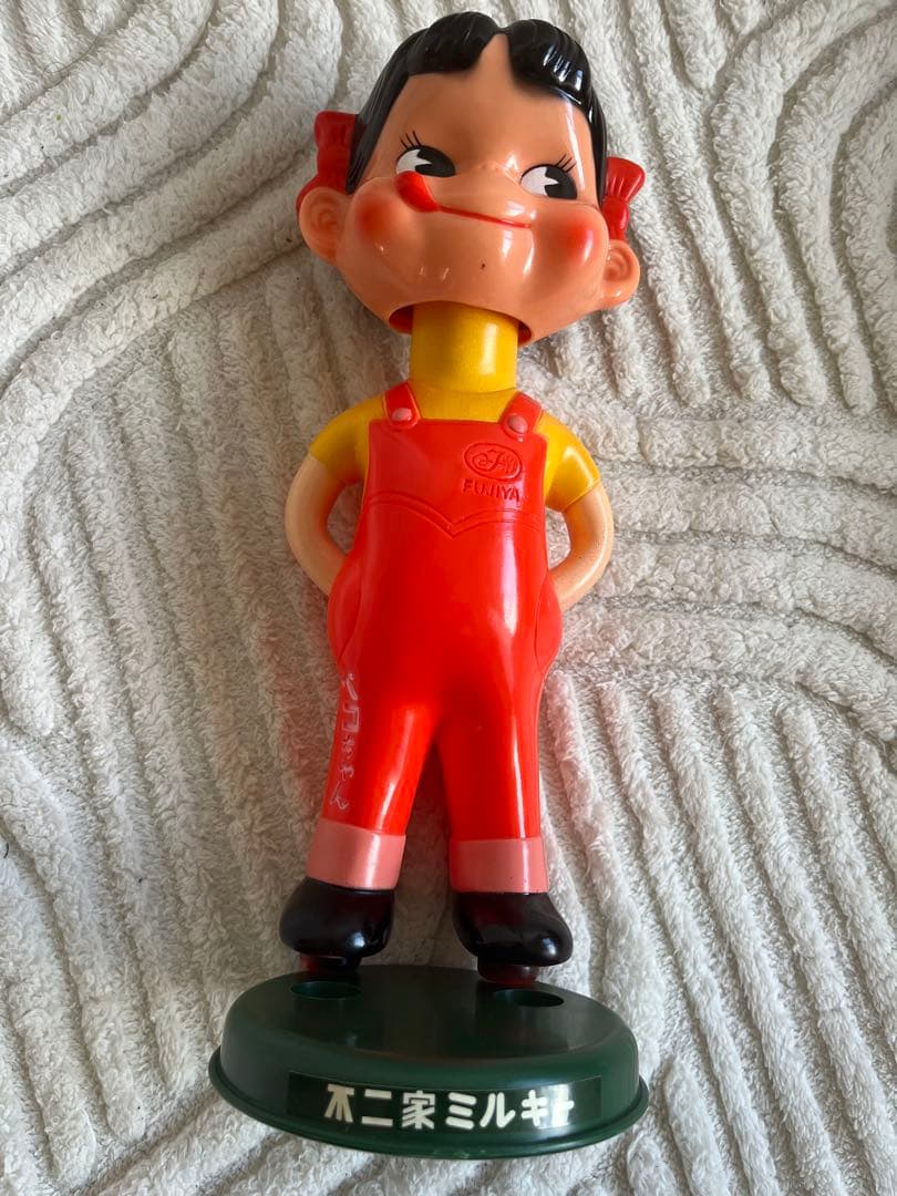 ペコちゃんフィギュア 未開封　時計　オルゴール　まとめ売り　年明けおまけ付き‼️