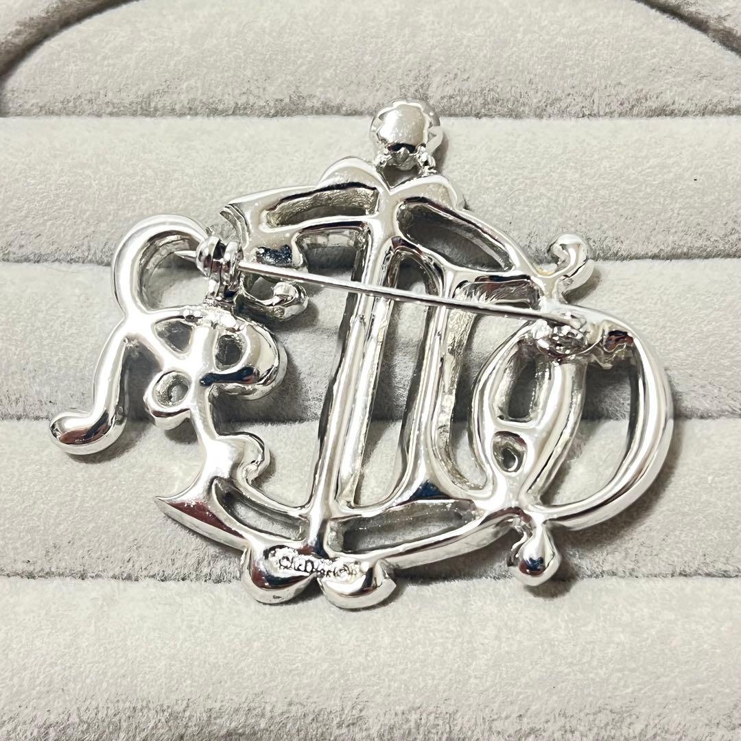 専用　ディオールDIOR 旧ロゴ　エンブレム　ブローチ　ラインストーン