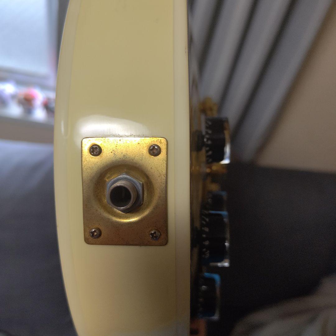 Maison エレキギター ギター レスポールタイプ　ケース付　作動確認済み