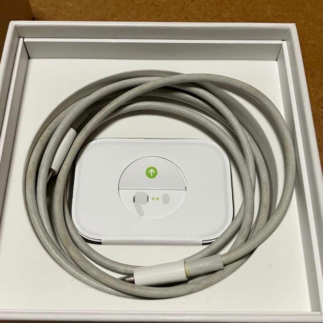 AirPods Pro第2世代 本体 Lightning⚠️値下げ交渉不可⚠️