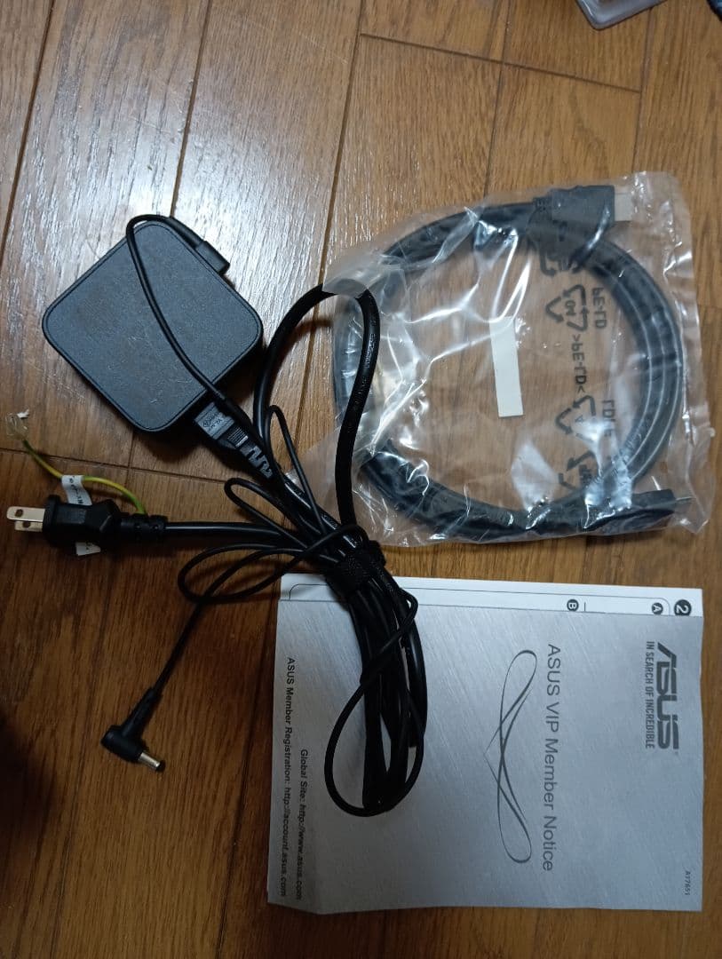 ASUS ゲーミングモニター ・VG27AQ・ 2021年製