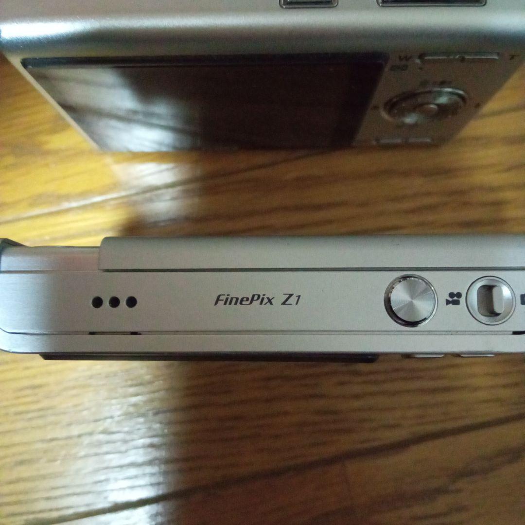 Fujifilm FinePix Z100 & Z デジタルカメラセット
