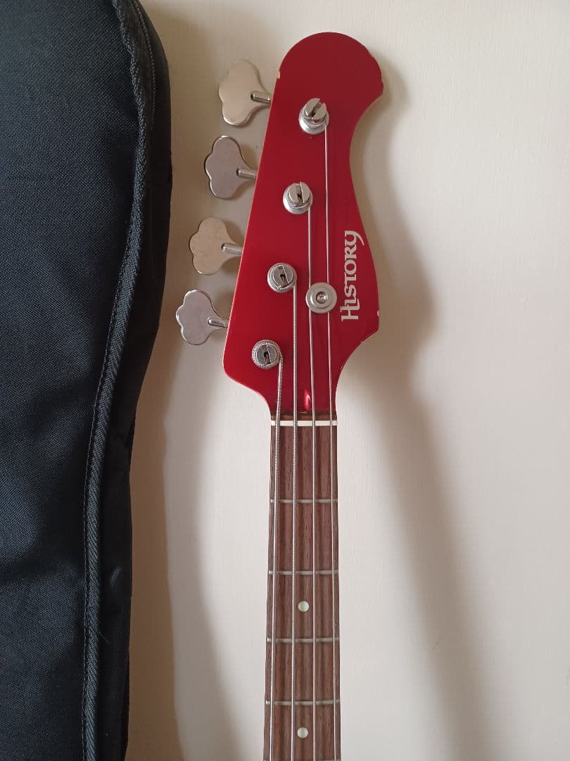 History エレキベース レッド