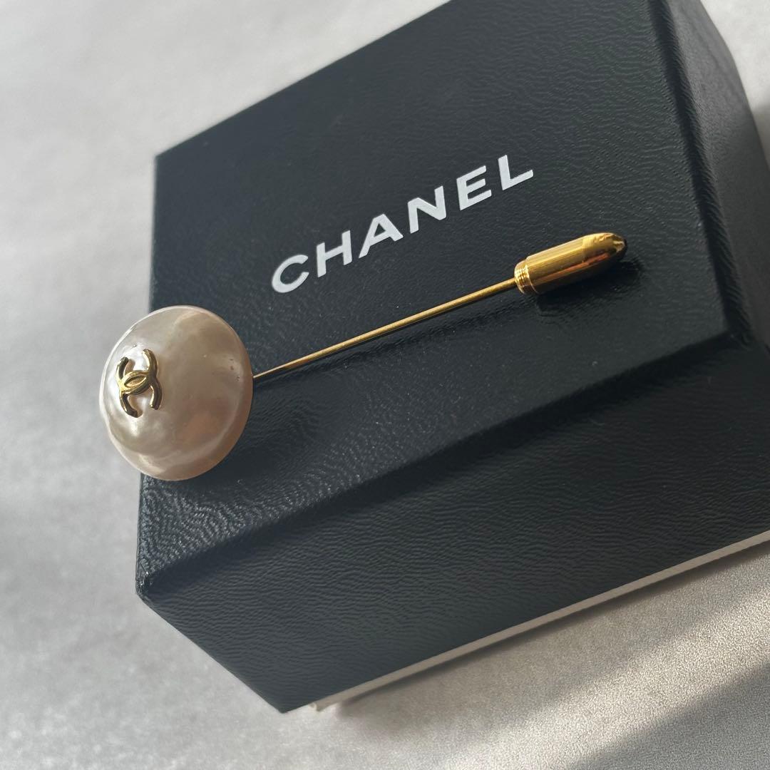 セール！【美品】CHANEL パールピン　ピンブローチ