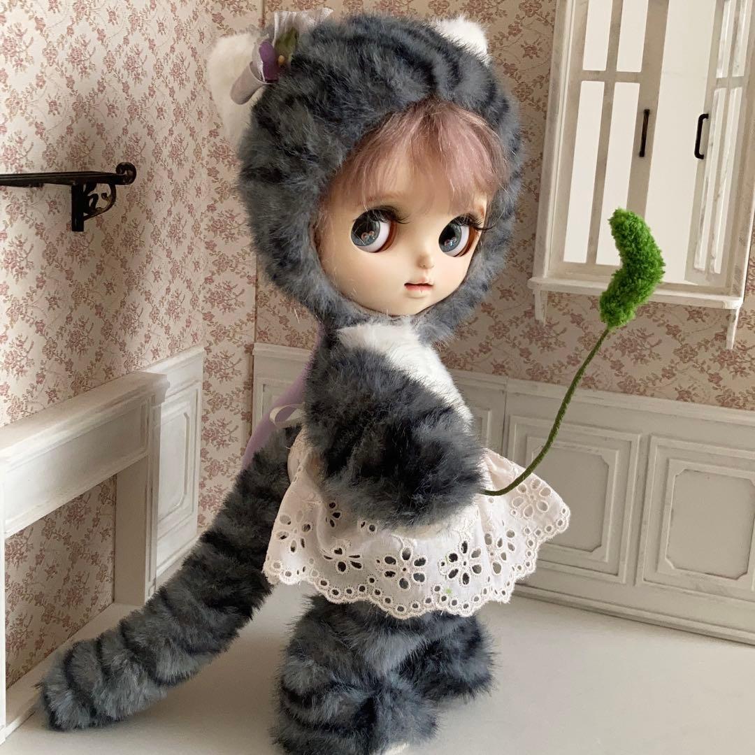 ブライスアウトフィット　着ぐるみ　トラネコ（サバトラ）