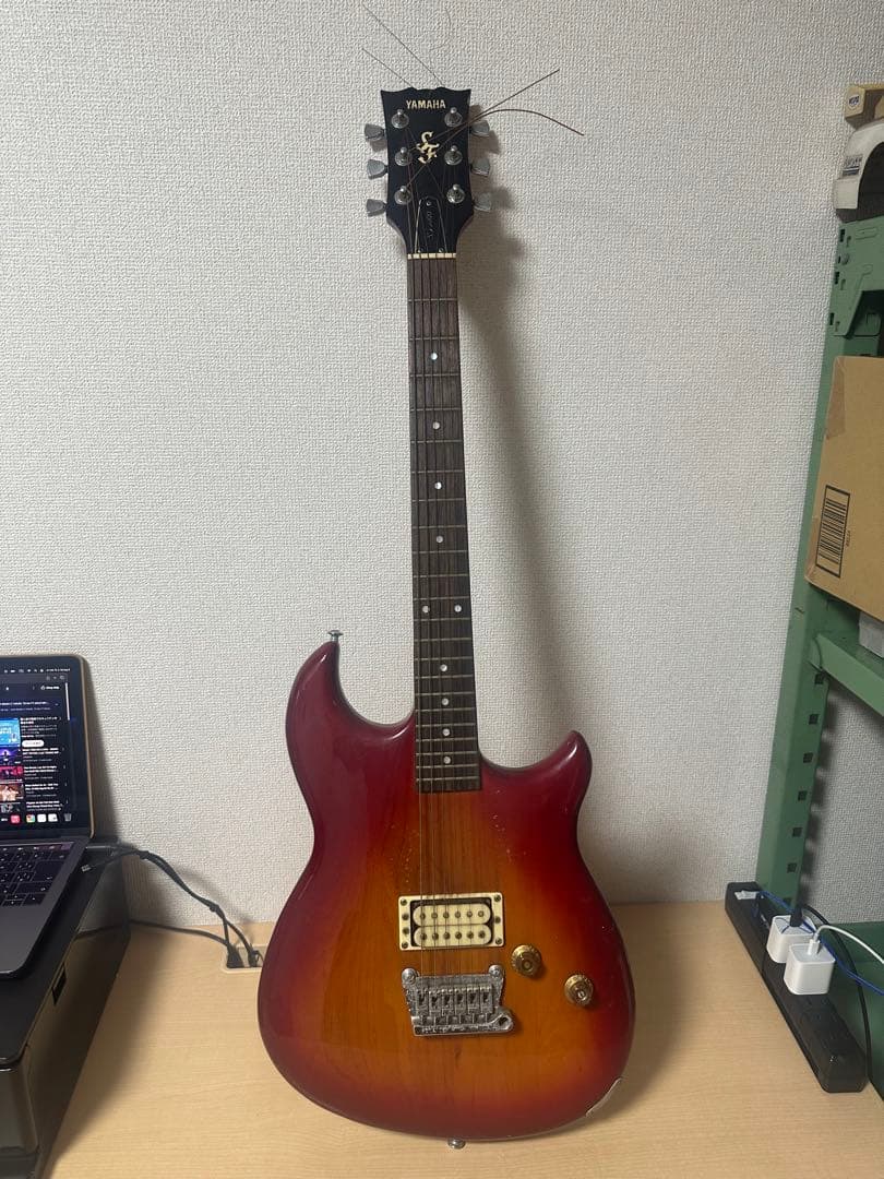 Yamaha SF-3000 エレキギター サンバースト