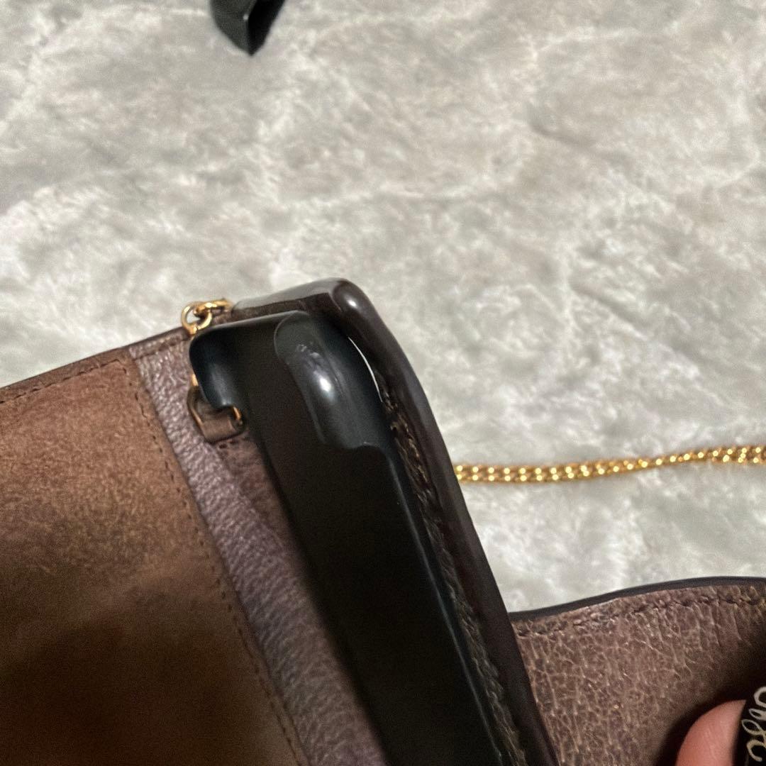 Gucci iPhone ケース SE 7.8 チェーンショルダー 手帳 グッチ