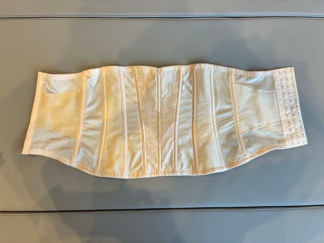 FOUR SIS & CO. ブライダルインナー G75 76 82 3点セット