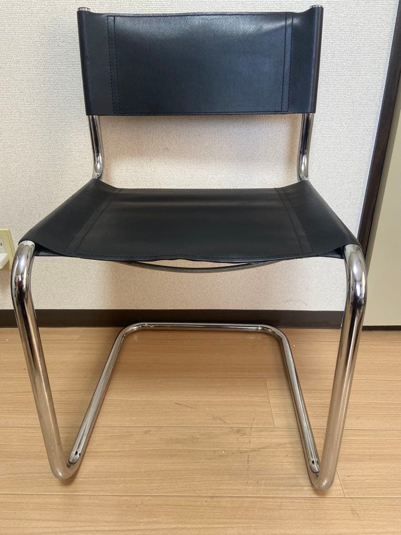 マルトスタム チェア リプロダクト カンティレバー 椅子 イタリア製