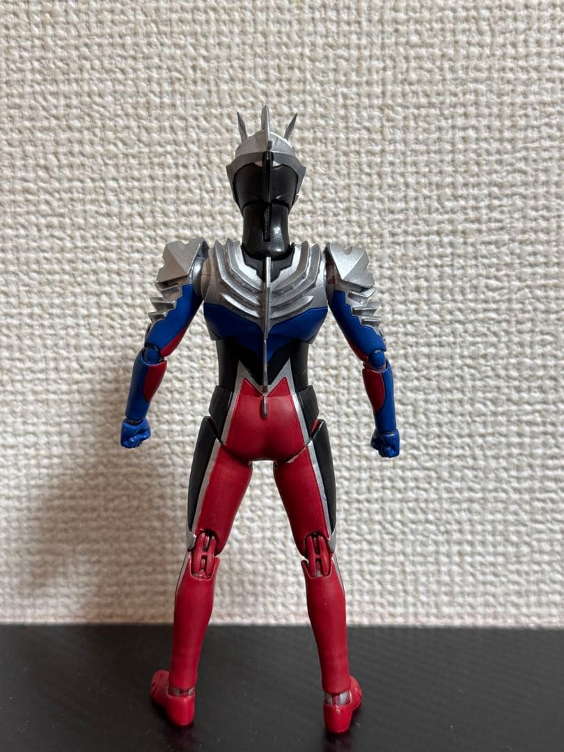 S.H.Figuartsウルトラマンオーブ エメリウムスラッガー 改造品カスタム