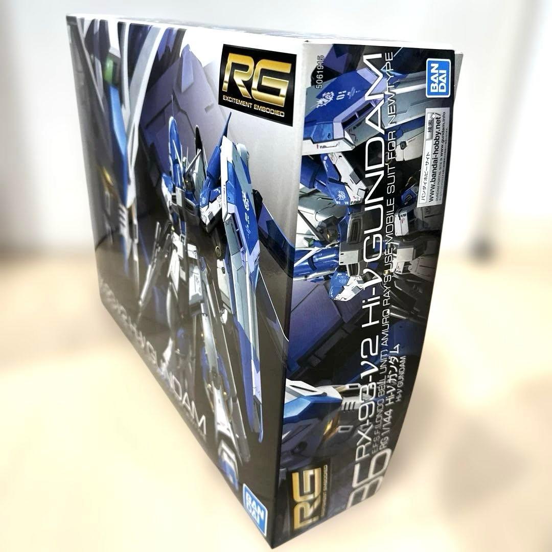RG 1/144 Hi-νガンダム プラモデル