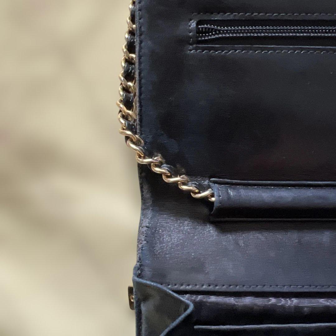 CHANEL シャネル　チェーンウォレット　キャビアスキン　【正規リペア済】