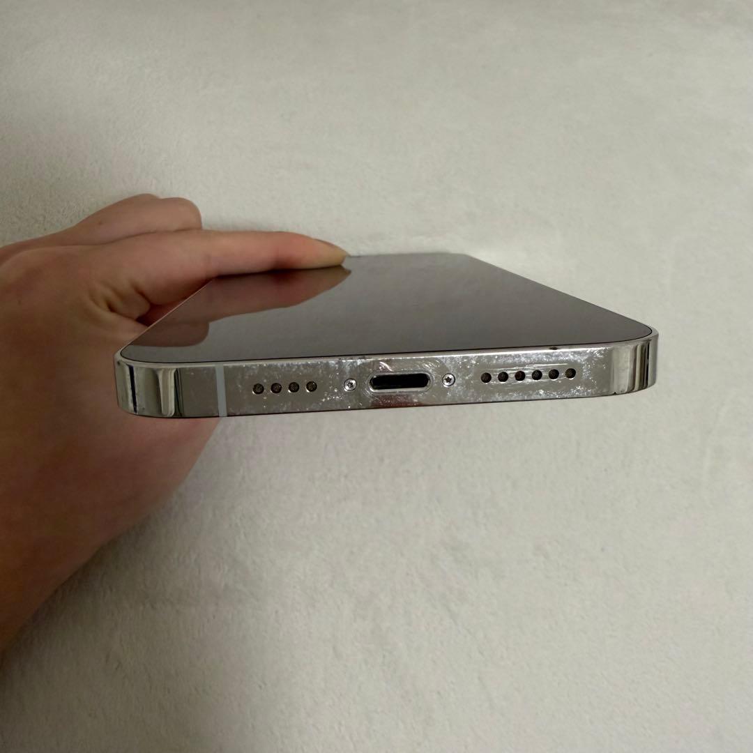 iPhone12promax 128ギガ